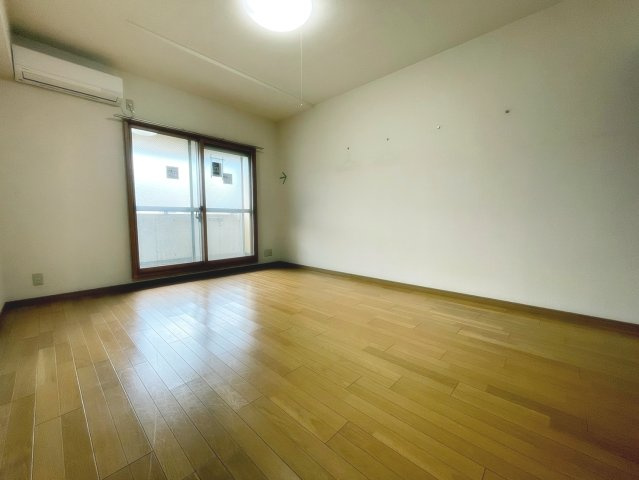 ツインエクセルダイドーの居間・リビング|※同建物の類似写真になります。