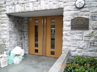 【エントランス】