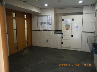 【エントランス】