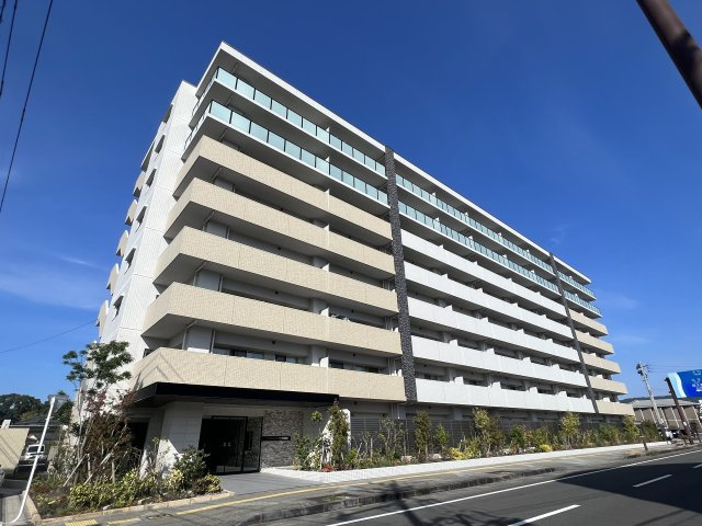 アルファスマート川内四番館の外観|南向きバルコニーで日当り・風通し良好の外観です。