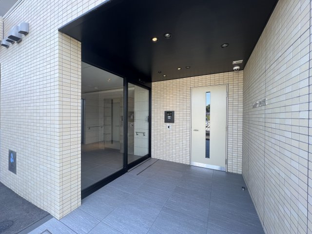 アルファスマート川内四番館のその他共用部分|サブエントランスです。