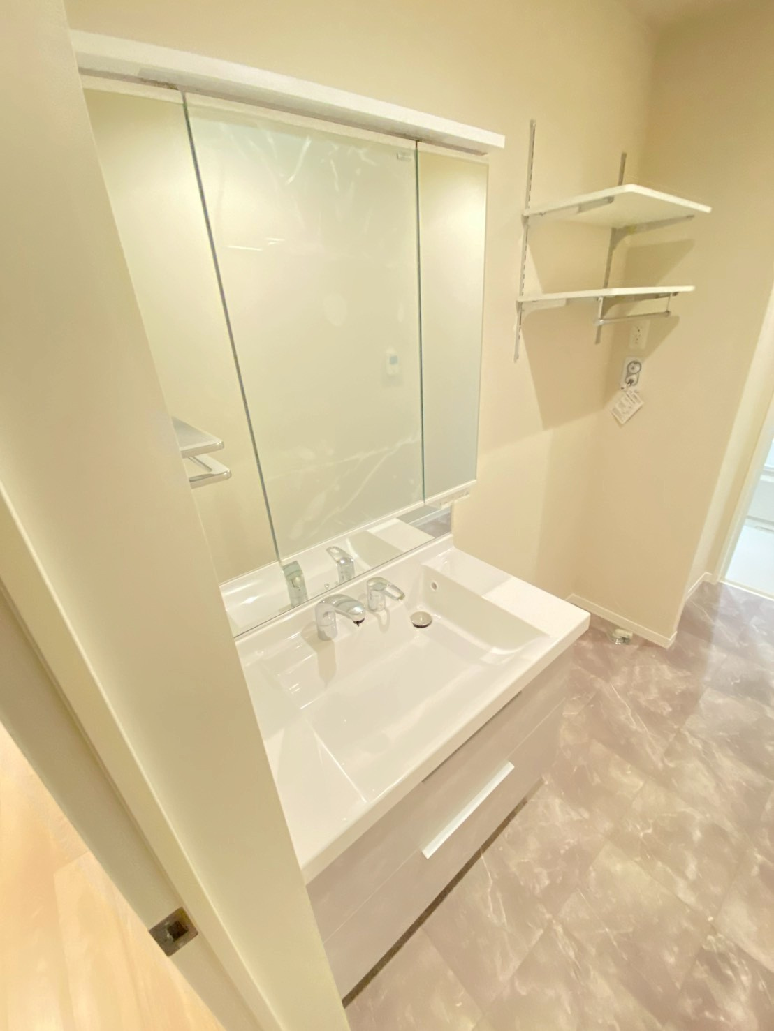 シャーメゾンサイビータの洗面所