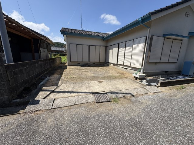 ボワット・ブリューの駐車場