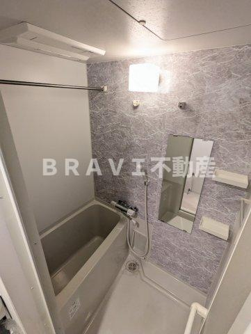 S-RESIDENCE緑橋駅前（エスレジデンス緑橋駅前）　BRAVI不動産の独立洗面台|【S-RESIDENCE緑橋駅前】朝の支度にも助かる、独立の洗髪洗面化粧台