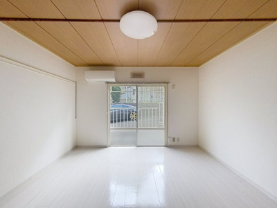 【居間・リビング】 | クレセント渡辺C