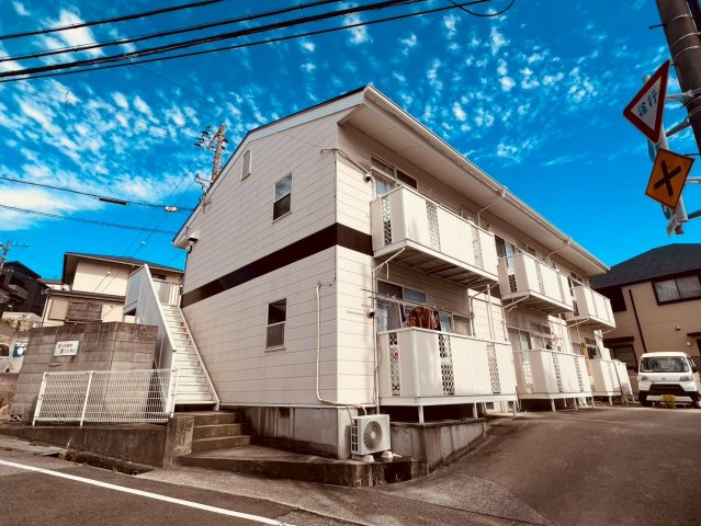 プラザ朝霧の外観