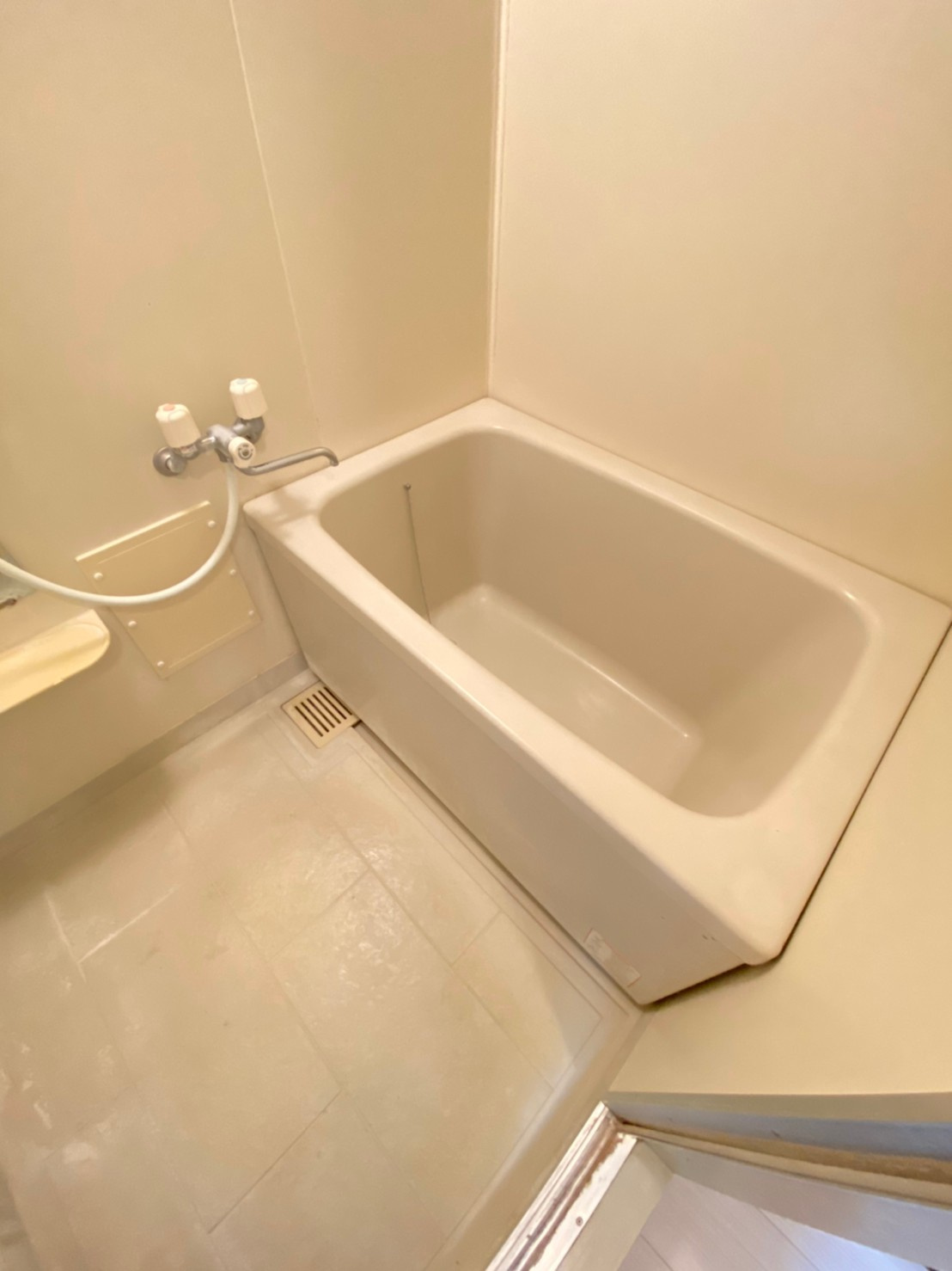 プラザ朝霧の浴室