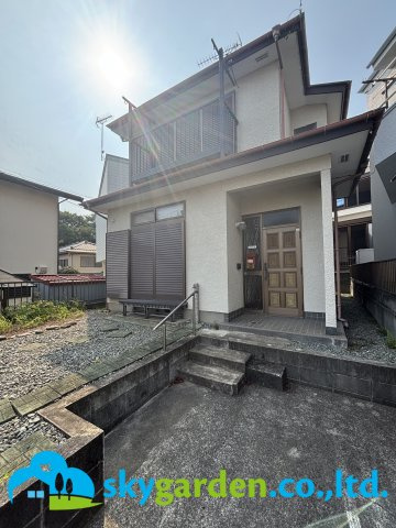 小田原市羽根尾　中古戸建の外観