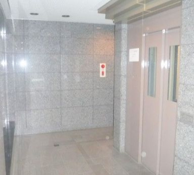 【ロビー】 | クリダイマンション | 清潔なロビーです