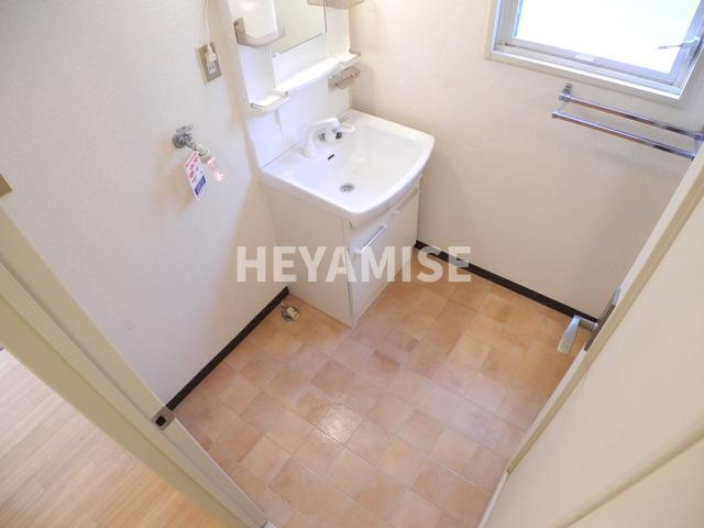 ガーデンハウス東望の洗面所|※同物件反転タイプの写真でございます※現況を優先します※