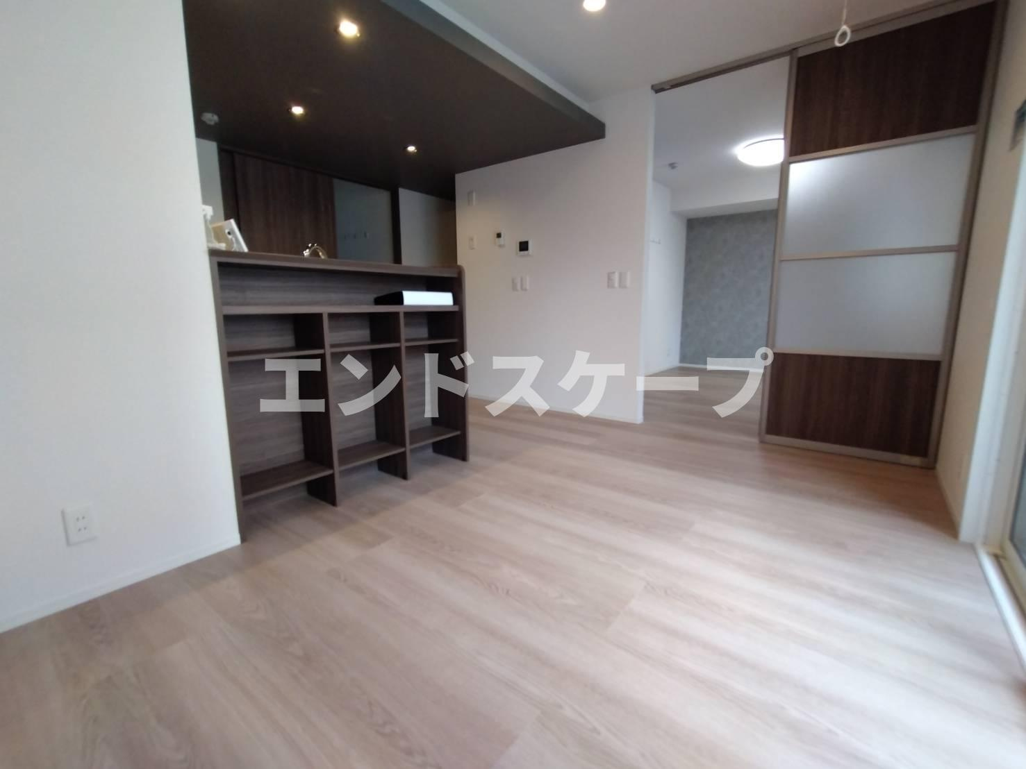 コンフォート若松の居間・リビング|高崎、前橋のお部屋探しはエンドスケープまで！お客様の理想お聞かせ下さい♪