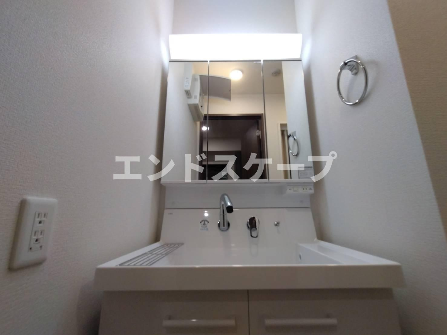 コンフォート若松の洗面所|高崎、前橋のお部屋探しはエンドスケープまで！お客様の理想お聞かせ下さい♪