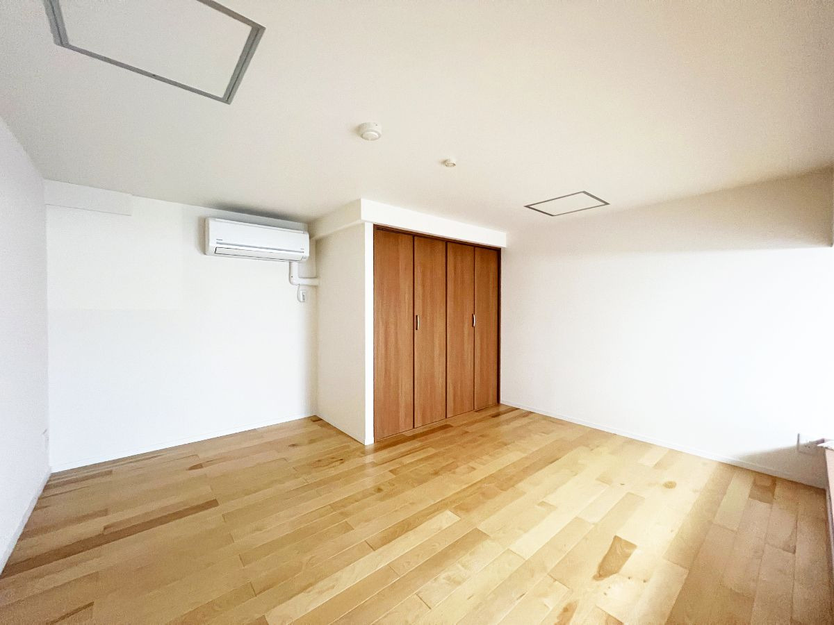 ライフ・モア次郎丸の居間・リビング