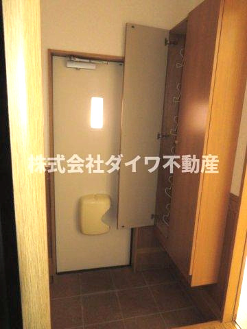 メゾーネ宗の玄関