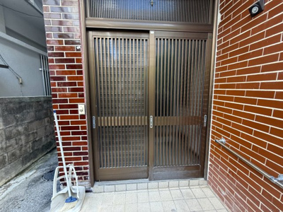 【玄関】 | 糸満市西川町　4LDK
