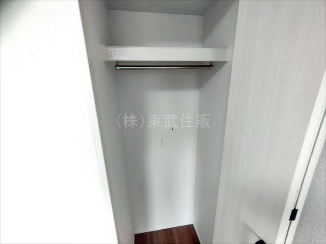 【収納】 | レクセル朝霞 | 西側4.1帖洋室の収納です