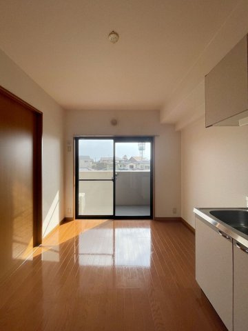 グリチーネの居間・リビング