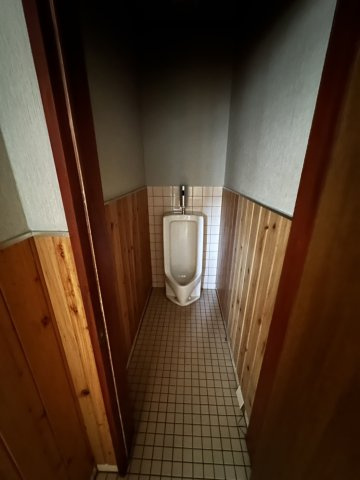 西城南店舗のトイレ