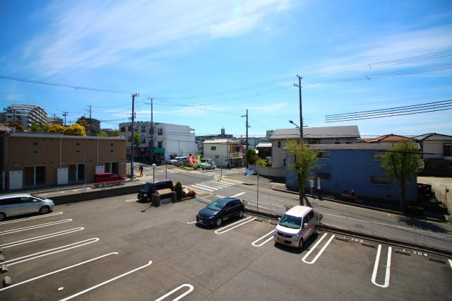 メゾンアンソレイエ1の展望