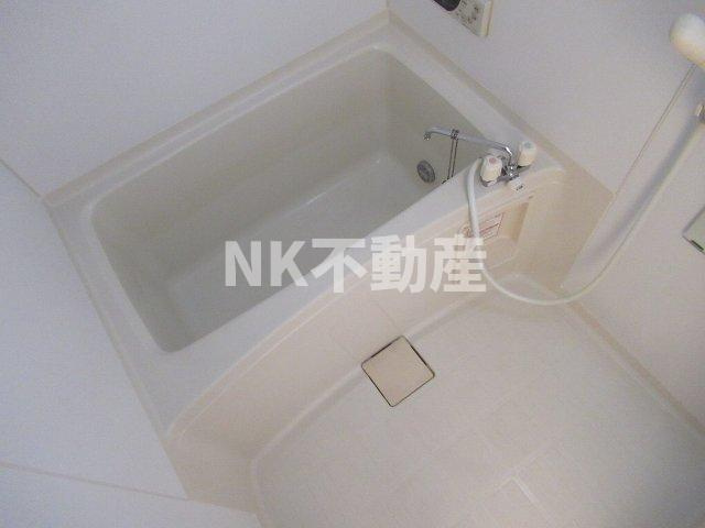 【浴室】 | サンライフ小阪（河内小阪賃貸） | 落ち着いた空間のお風呂です