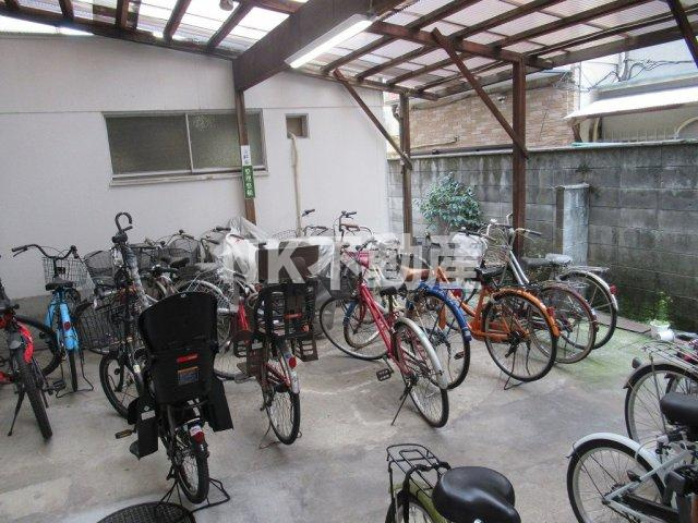 【その他】 | サンライフ小阪（河内小阪賃貸） | 駐輪場です