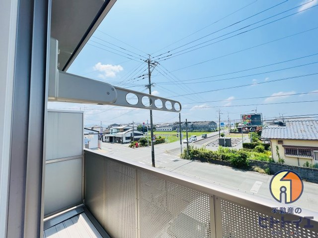 スラージュマン Cのバルコニー|物干しスペースがあります