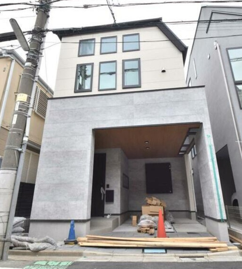 【外観】 | ～経堂駅の邸宅　新築戸建～