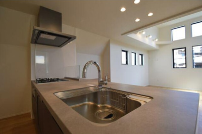 【キッチン】 | ～経堂駅の邸宅　新築戸建～
