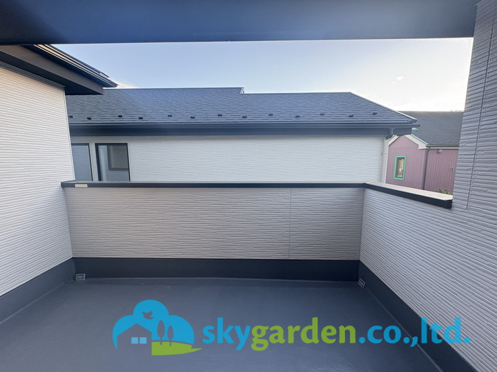 藤沢市羽鳥1期　新築戸建　全2棟1号棟のバルコニー|開放的で明るい空間を演出してくれるバルコニーです