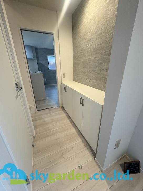 藤沢市羽鳥1期　新築戸建　全2棟1号棟の玄関|毎日通る玄関はこちらです