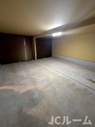 坂田ハイツの駐車場