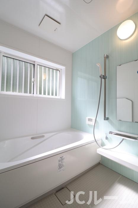 坂田ハイツの浴室