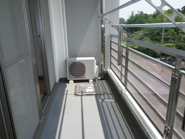 エイブル３のバルコニー