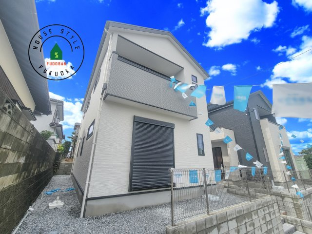 糟屋郡粕屋町長者原東7丁目第1-2棟（1号棟）の外観|デザイン性のある外観です。