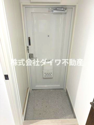 マンションヒルトップの玄関