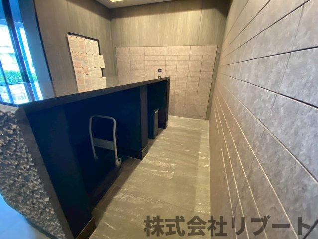 【バルコニー】