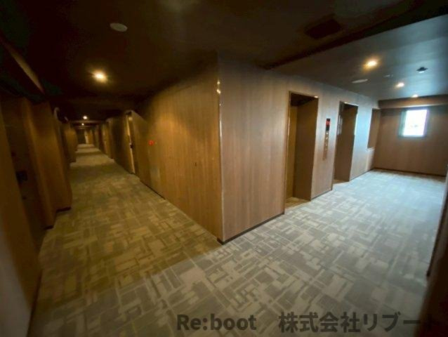 【ロビー】 | 8階フロア