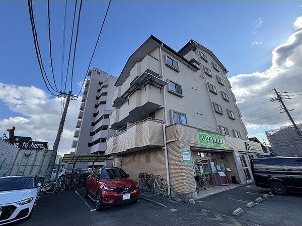 サンライズ入場の外観