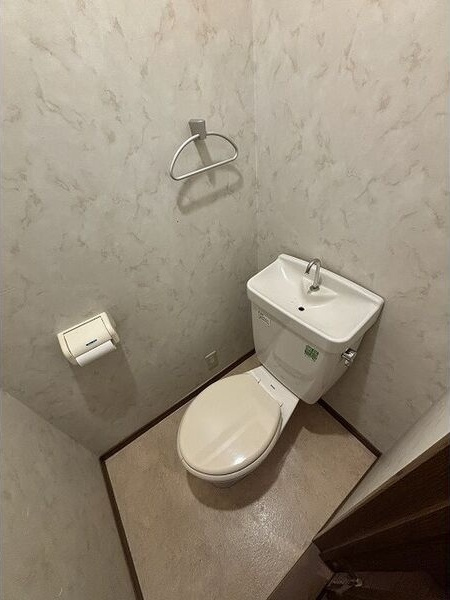 サンライズ入場のトイレ