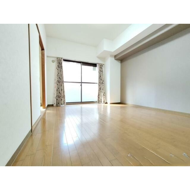 ル・セール明石の居間・リビング