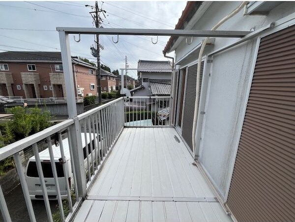 霞ヶ丘の家のバルコニー