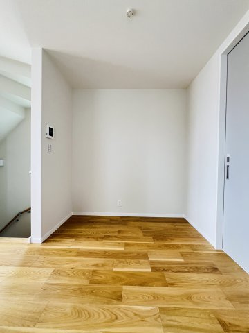 THE COASTLINE STYLE― 家から江ノ島を臨む日常PartⅡ ―の洋室