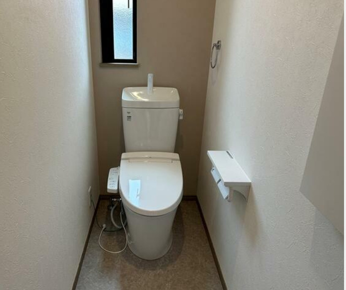 富士市天間・横道上Ⅱ　新築戸建　全１棟　A棟のトイレ