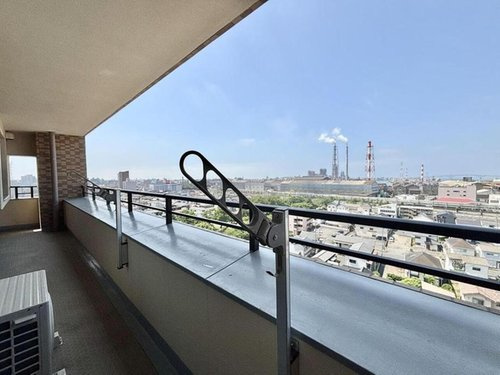 【バルコニー】