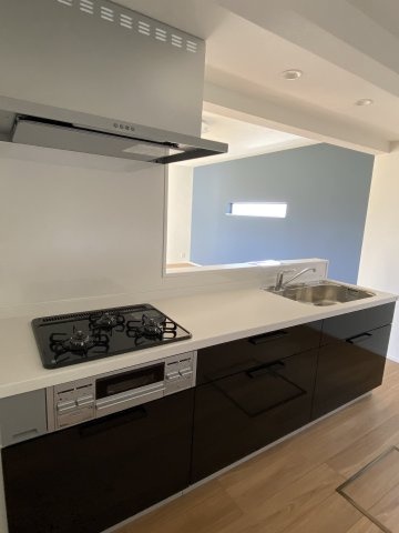 八代市高島町リセットハウスのキッチン