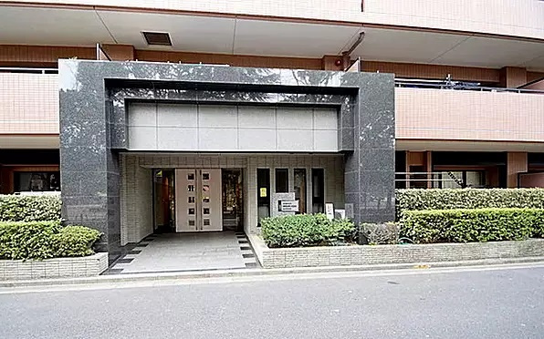 コスモ西葛西パークフォルム　3階　72.45㎡　リ　フォーム済　のエントランス