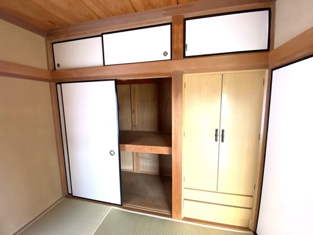 石垣貸家の収納