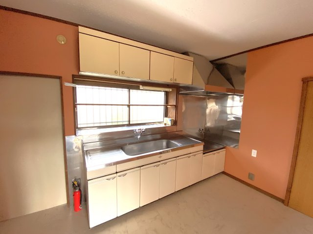 石垣貸家のキッチン