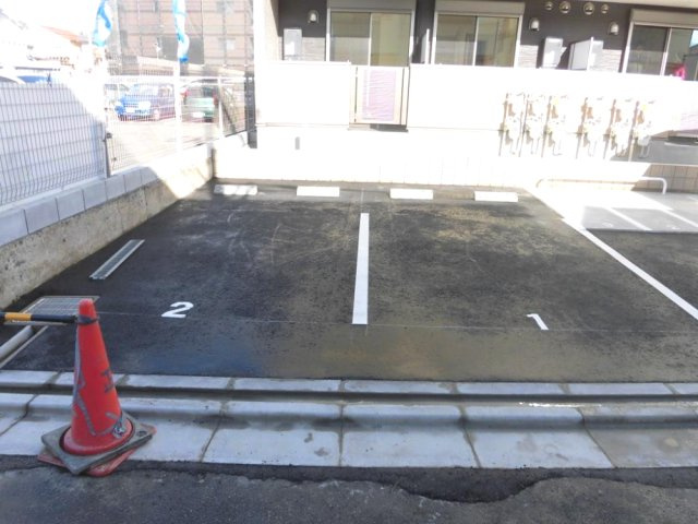 フェニックスの駐車場