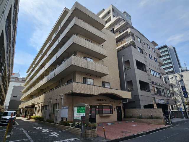 武藤眼科ビル2階店舗事務所の外観